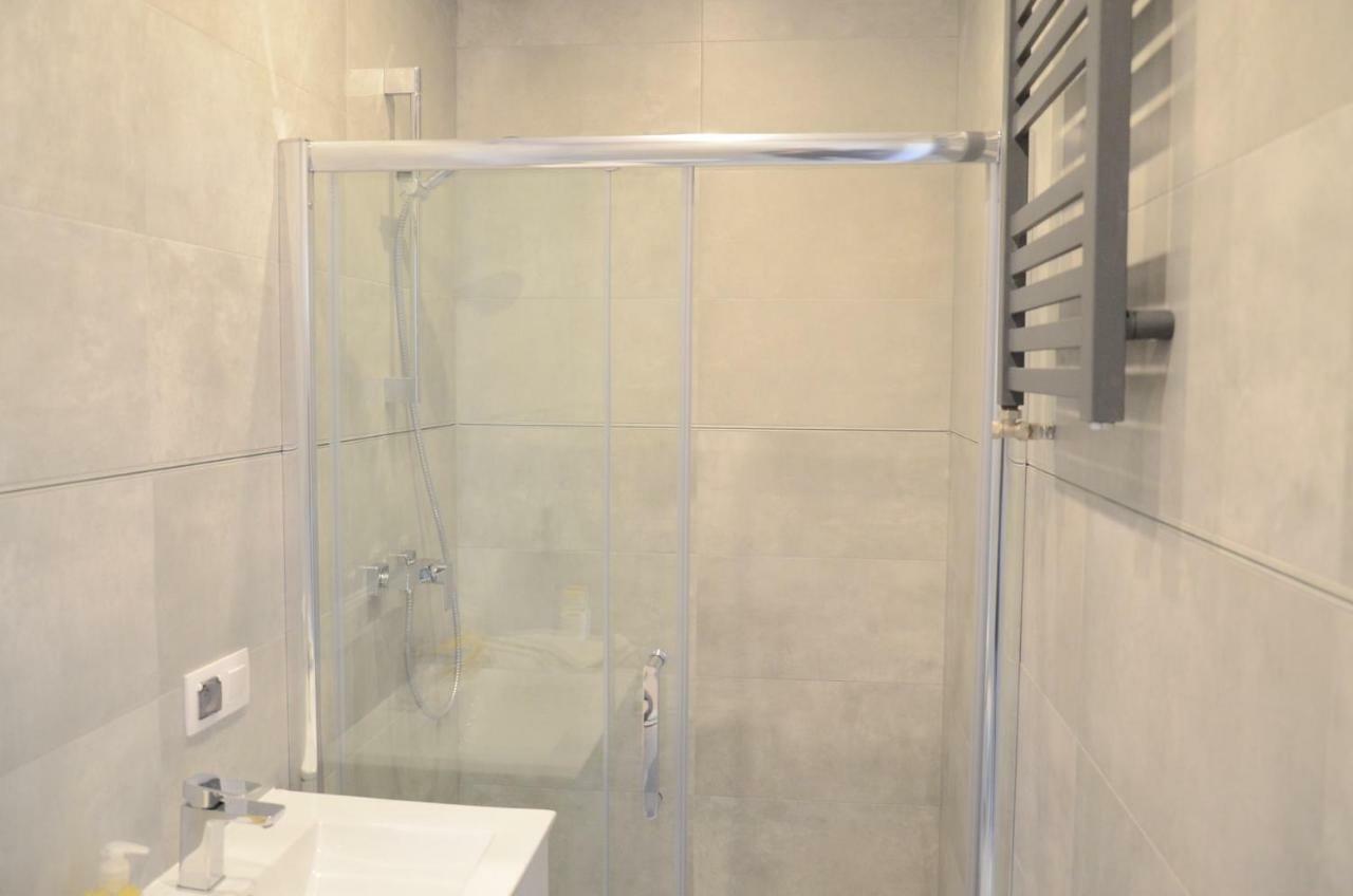 Multi Apartment Lakowa 18 เบียวิสตอก ภายนอก รูปภาพ