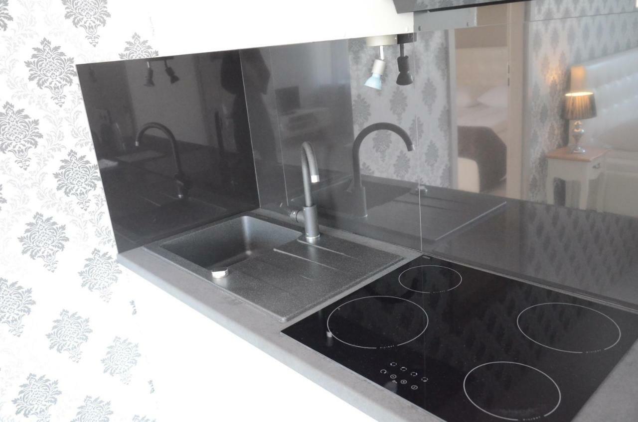 Multi Apartment Lakowa 18 เบียวิสตอก ภายนอก รูปภาพ