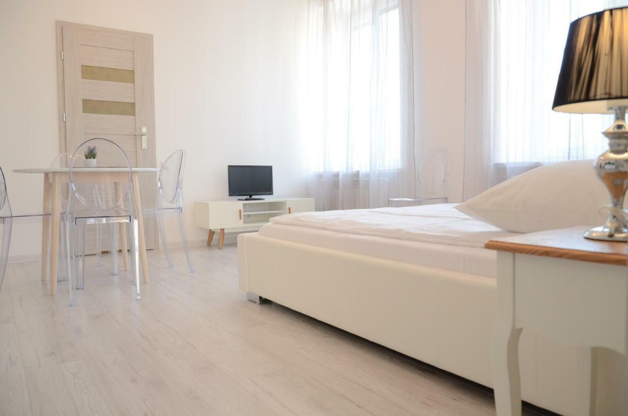 Multi Apartment Lakowa 18 เบียวิสตอก ภายนอก รูปภาพ